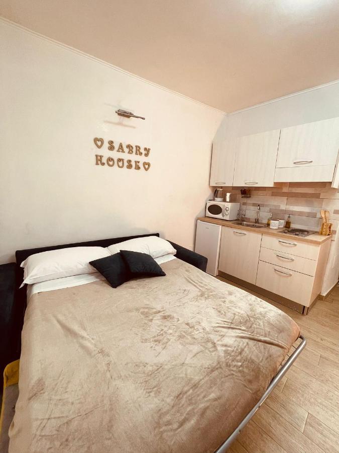 Apartamento Sabry House Nápoles Exterior foto